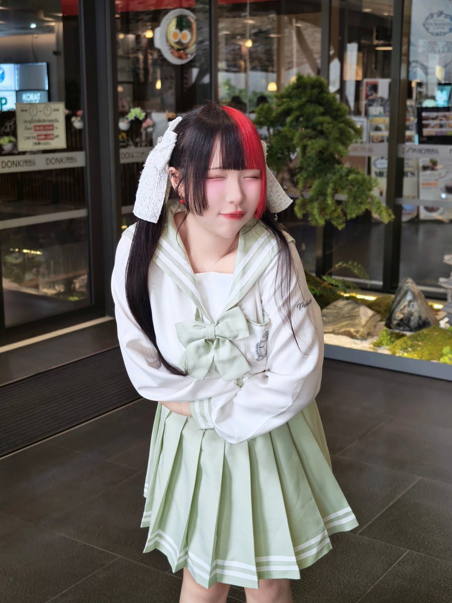 Mikoto_denshi's tweet photo. โอ๊ย ตกใจหมด! ต้องทำยังไงนะ 🤗
#MikotoDenshi220 #SakuraiMikoto #電子220
#Denshi220 #Siamdol https://t.co/7O7iXCTYk6