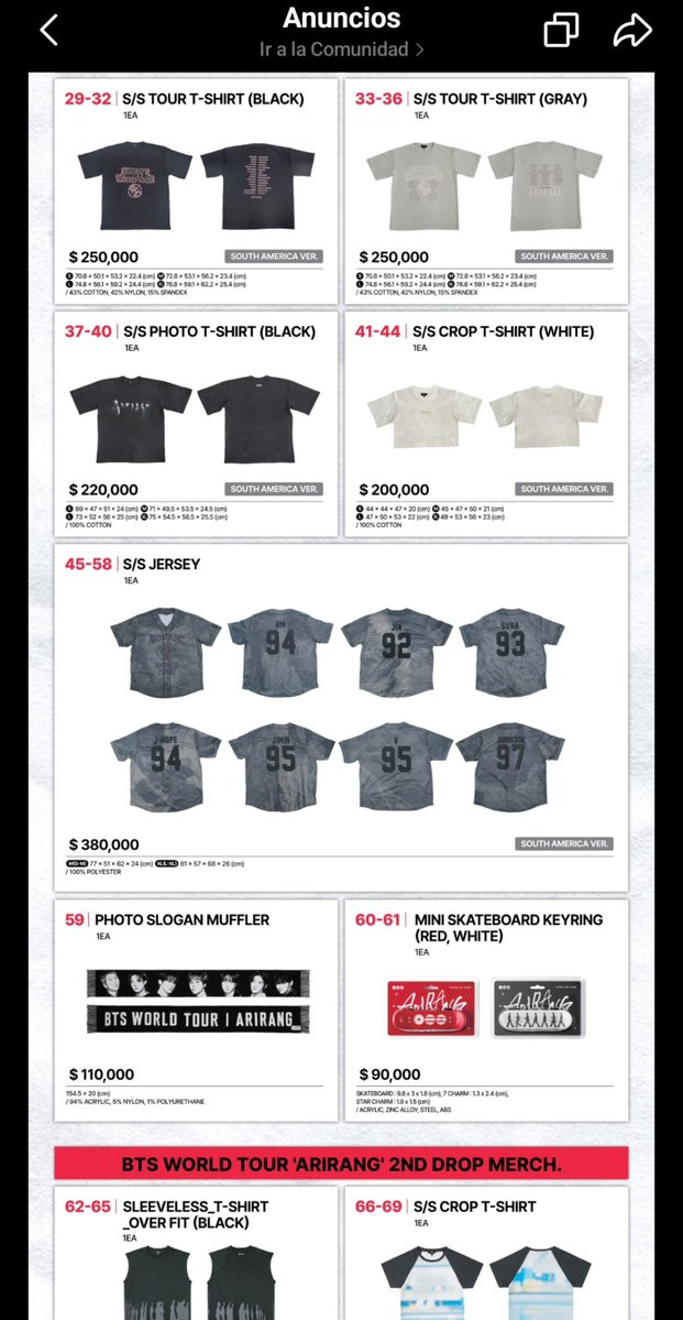 ARMYBogotaCol's tweet photo. 💜 INFORMACIÓN OFICIAL | BTS WORLD TOUR ‘ARIRANG’ IN BOGOTÁ

https://t.co/JuuLCBewSY

HYBE confirmó los horarios y puntos de venta de productos oficiales, además de la información sobre la sincronización del ARMY Bomb durante los conciertos en El Campín.

🛍️ VENTA DE MERCH ANTES DEL CONCIERTO

📅 Jueves 1 de octubre
🕗 8:00 a. m. – 5:00 p. m.
📍 Proyecto Kinder — AC 63 #15-70

🏟️ VENTA DE MERCH EN EL ESTADIO

Viernes 2 y sábado 3 de octubre

📍 Puntos P2 y P4
🕗 8:00 a. m. – 11:00 p. m.

📍 P(1,2,4), Park North y Park South
🕒 3:00 p. m. – 11:00 p. m.

⚠️ La venta podrá suspenderse temporalmente desde una hora antes del concierto hasta la apertura de puertas y también durante el show, para facilitar la operación.

💳 Métodos de pago
• Efectivo o tarjeta.
• Todos los pagos serán únicamente en pesos colombianos (COP).
• Algunas tarjetas podrían no ser aceptadas según las condiciones del banco.
• No habrá bolsas de compra, así que tengan esto en cuenta.

IMPORTANTE
• Los productos pueden agotarse antes de finalizar el horario de venta.
• El límite de unidades por producto puede variar según disponibilidad.
• No hay cambios ni devoluciones por cambio de opinión.
• Para productos defectuosos será necesario presentar el comprobante de compra.
• No hagan filas durante la noche. HYBE advierte que estas filas pueden ser disueltas y no se hará responsable por la seguridad durante ese periodo.
• Eviten comprar productos no oficiales. La mercancía oficial estará disponible en estos stands y en canales oficiales como Weverse.

💜 ¿Y EL ARMY BOMB?

¡Buenas noticias! NO será necesario realizar un emparejamiento individual por asiento desde la aplicación.

El concierto contará con efectos sincronizados y estos se activarán automáticamente al encender el:

✨ BTS OFFICIAL LIGHT STICK Ver.4

🔋 Recuerden llevar 3 pilas alcalinas AAA nuevas. Si las pilas tienen poca carga, el brillo puede disminuir y la conexión inalámbrica podría dejar de funcionar.

⚠️ La Ver.3 y la SE no son compatibles con los efectos inalámbricos del concierto.

Ya falta muy poco. 💜