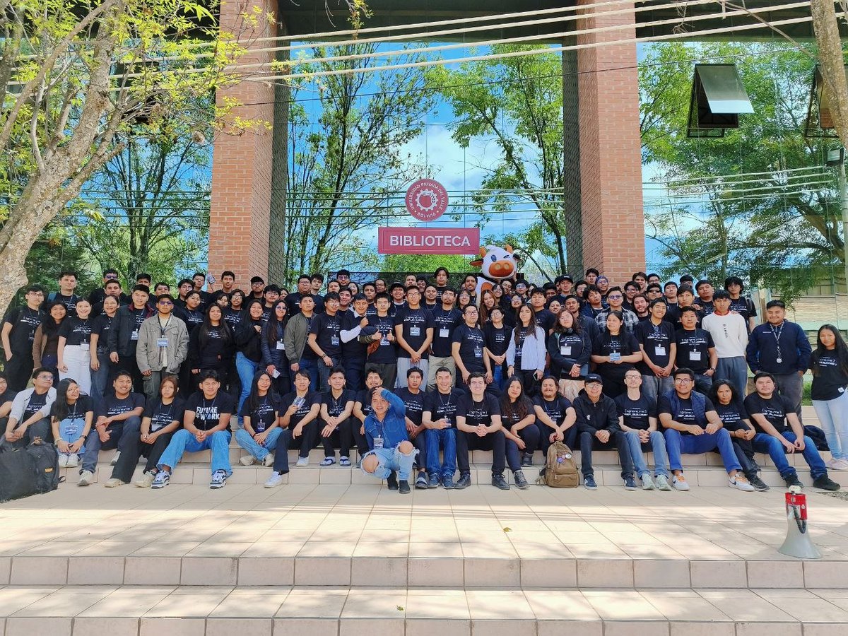 EthAppsGuild's tweet photo. 🇧🇴 That’s a wrap on the EAG Global Buildathon in Bolivia! 

Together with @EthereumBo, we joined the local builder community for a weekend of building and sharing ideas.

Here are the winning projects 🏆👇