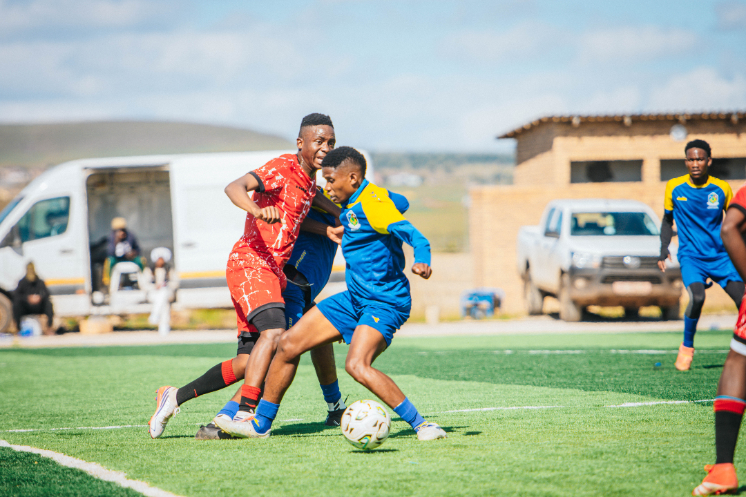 TARDI540202's tweet photo. MATCH 5 UNDERWAY! β½π₯
Potch taking on Tompi Seleka in the final match of the day! Huge energy on the pitch as both sides leave everything out there to wrap up Day 5! πβ‘
#NACSANO2026 #SoccerWeek #PotchFC #TompiFC #LiveAction #MatchDay #Day5 #APAC #TARDI https://t.co/0F1m1tGI0r