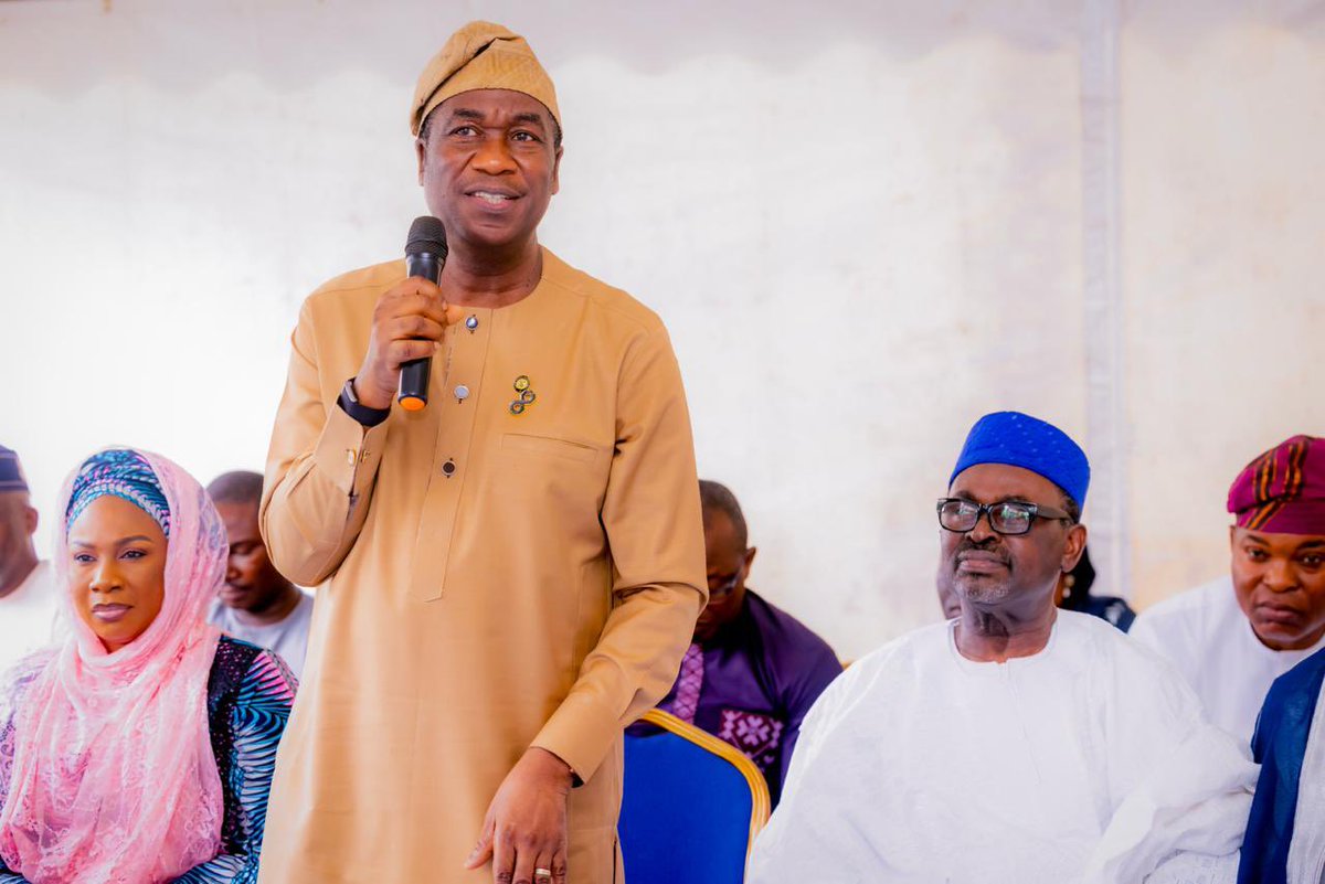drobafemihamzat's tweet photo. In the course of our ongoing consultations, I visited the Jama’at Islamiyyah Society of Nigeria, where I met with Hajia Ramlat Okunola, Hajia Wonu Folami and other members of the community.

Our religious and civic institutions have long played an important role in the life of Lagos. Seeking their counsel is essential to building a future that works for everyone.

The Lagos PROMISE is about putting people first and building on the progress we have already made. With your support and partnership, we are committed to taking our dear state to even greater heights.