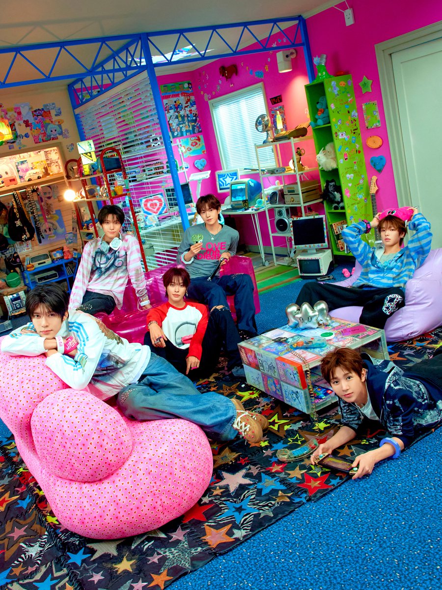 nctwishofficial's tweet photo. Teaser Images - Lover Boy 2

NCT WISH 【I SPY - The 4th Mini Album】
➫ 2026.10.12 6PM (KST)

💿 Pre-order
https://t.co/nN3rEYQ6Xs 

EVERYTHING, ALL AT ONCE, NEO
https://t.co/LrMbZwt0Ol   

#NCTWISH #ISPY
#NCTWISH_ISPY
#NCT_10TH_ANNIVERSARY https://t.co/ptZgcCey7s