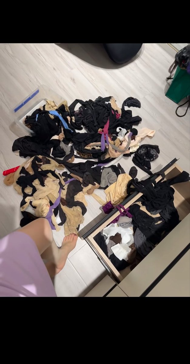 natalie65bd9's tweet photo. 好看吗？你想看我穿哪一种呢 https://t.co/wR7b4zn1ze