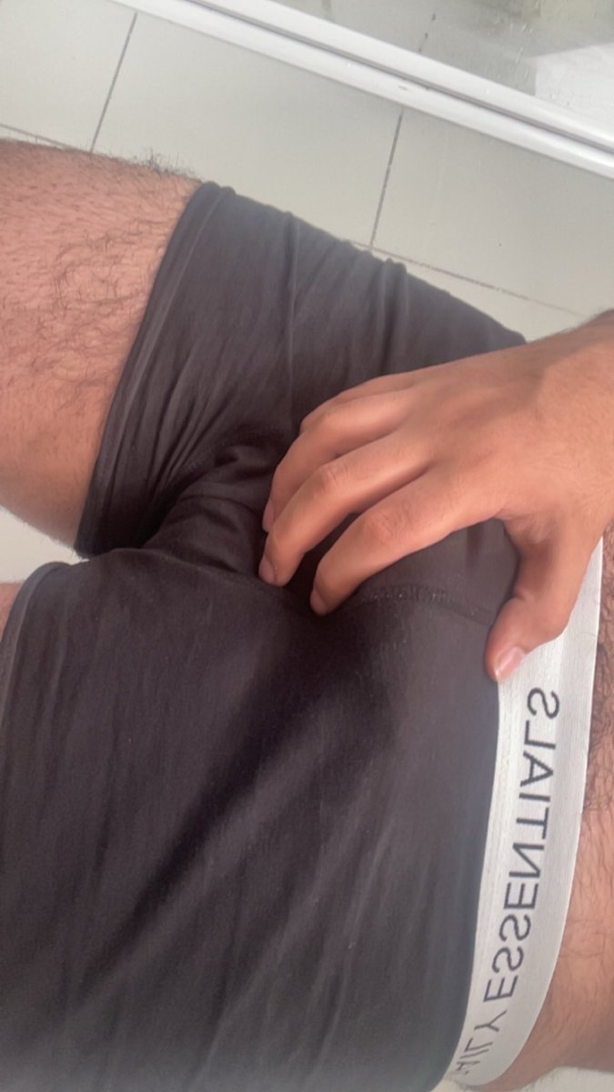 AlphaHHmo's tweet photo. Cashcock!! Wer custom Videos oder Fotos sowie erniedrigt werden will und zahlen kann kann sich melden!! Telegram Gruppe im Profil!! 😈💸🍆 https://t.co/IiP6mQdQA6