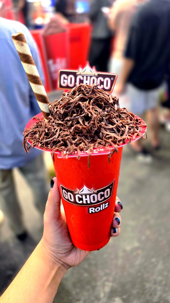 Gadebt01's tweet photo. โกโก้ในตำนานxGO GHOCO ROLLZ
อร่อยมากกกก เพิ่มลูกเล่นให้มีอะไรได้เคี้ยวเพลิน เป็นสิ่งที่ทุกคนต้องได้ลอง😋

อยากกินชามะลิเมื่อไหร่ชามะลิจะมา😅

#โกโก้ในตำนาน #เฮียตู๋ในตำนาน 
#โกโก้ในตำนานxGOGHOCOROLLZ https://t.co/0pRPblHxfW