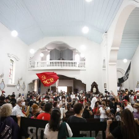 rafacouto1988's tweet photo. STF: Flávio Dino manda PF investigar ataques religiosos, após polêmica com N. Senhora.

Para facilitar a vida da PF, tem esse aqui abaixo...🤡🤡 https://t.co/B02axCl9Gx