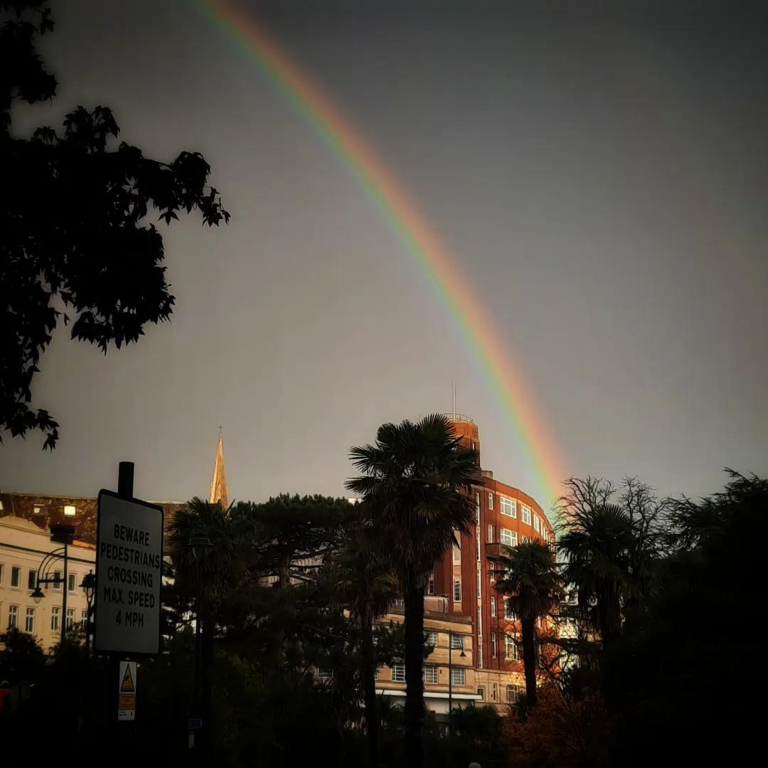 michaelfba7's tweet photo. Rainbow in Bournemouth today

sunset #instagram #instagood #instaphotography #landscape #view #instadaily #photooftheday #freedom #travel #sky #tourism #canon #picoftheday #landscape #seascape #beautiful #rainbow https://t.co/SIXI5ZLAW8