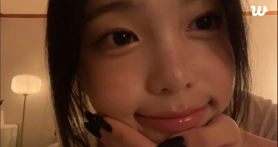 jjubaianian's tweet photo. 이안이 캡쳐타임😽 https://t.co/j3EkfHMiNB