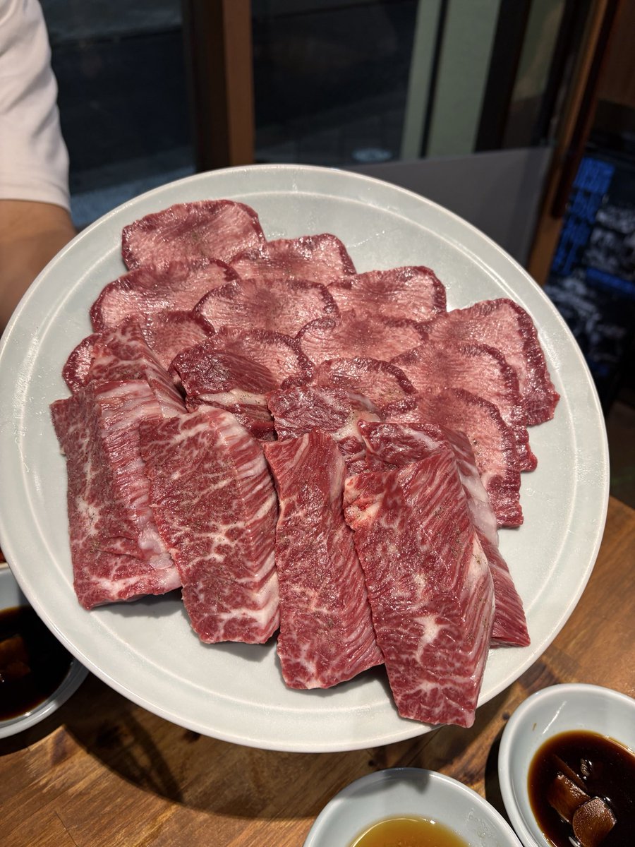 feo_78's tweet photo. 美味しいお肉でした〜🤤

炭火焼肉ホルモン　さわいし
https://t.co/yOhDyknQPx https://t.co/rRoUdQau9v