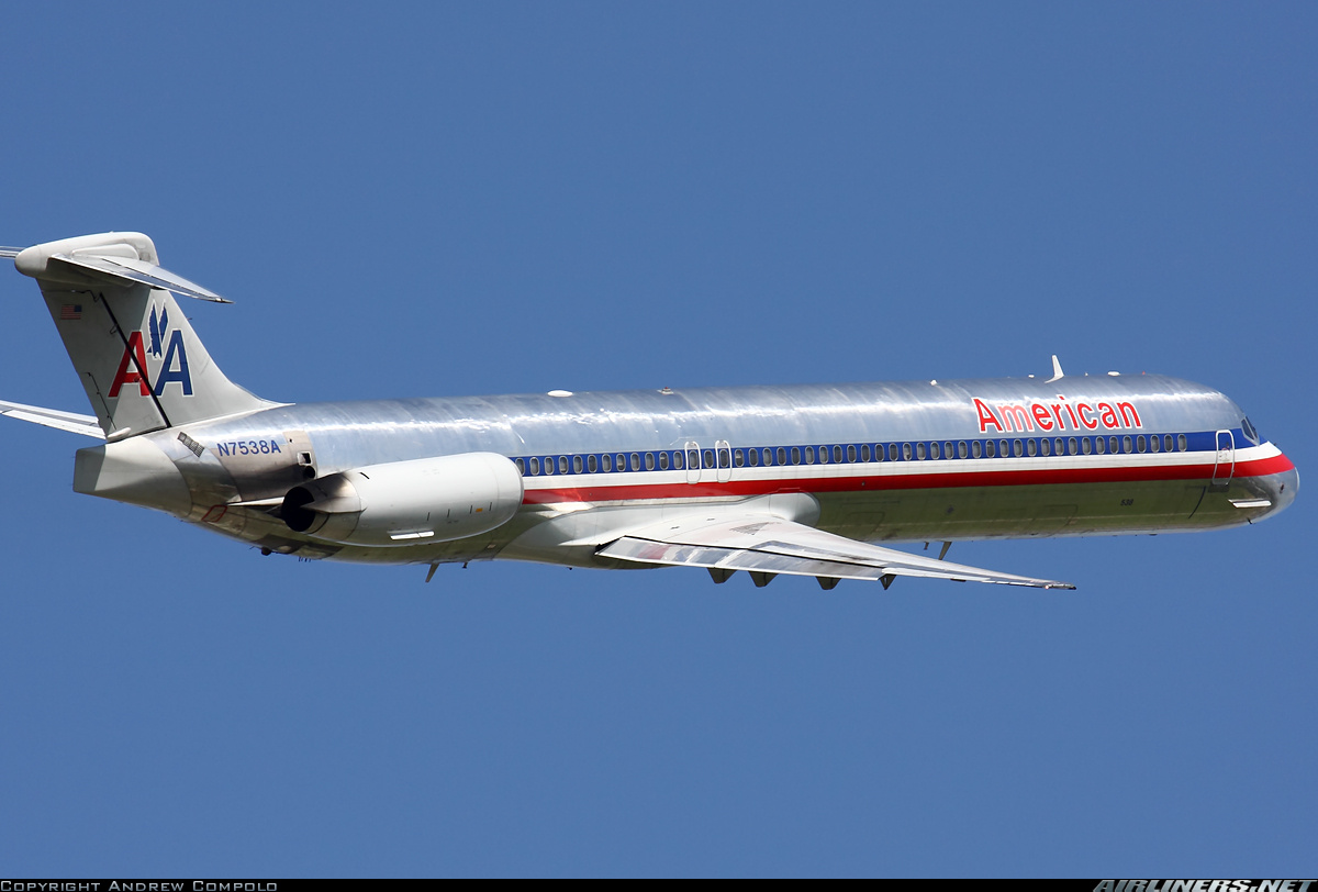 n194at's tweet photo. American Airlines
McDonnell Douglas MD-82 N7538A
IAH/KIAH Houston Bush Intercontinental Airport
July 30, 2012
Photo credit Andrew Compolo
Flew on her July 31, 2011 DFW-MKE
#AvGeek #AvGeeks #Maddog #MD80 #American @MD80com @edelweiss330 #IAH #Houston @iah @AmericanAir https://t.co/mwZB2HrmY5
