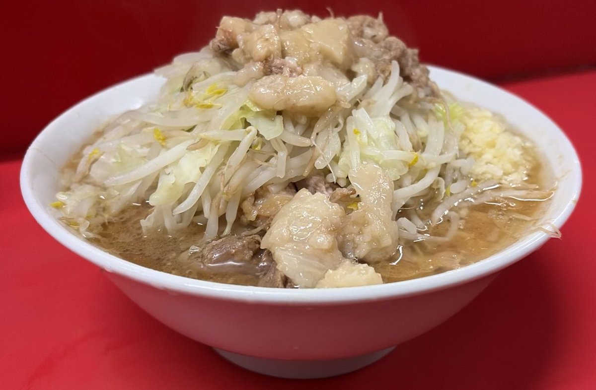 figo071007's tweet photo. ラーメン二郎 松戸駅前店Ⅲ
小(豚1枚)
ニンニク少なめ アブラ https://t.co/zvN5vYLL21