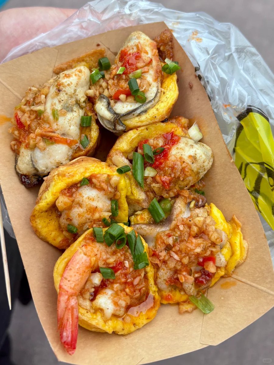 jacqulynEl5b's tweet photo. Descubrí una experiencia única de comida callejera fusión! Sabores que nunca imaginé, todo por solo 10€. Tienes que probarlo! https://t.co/zMPjADGkj1