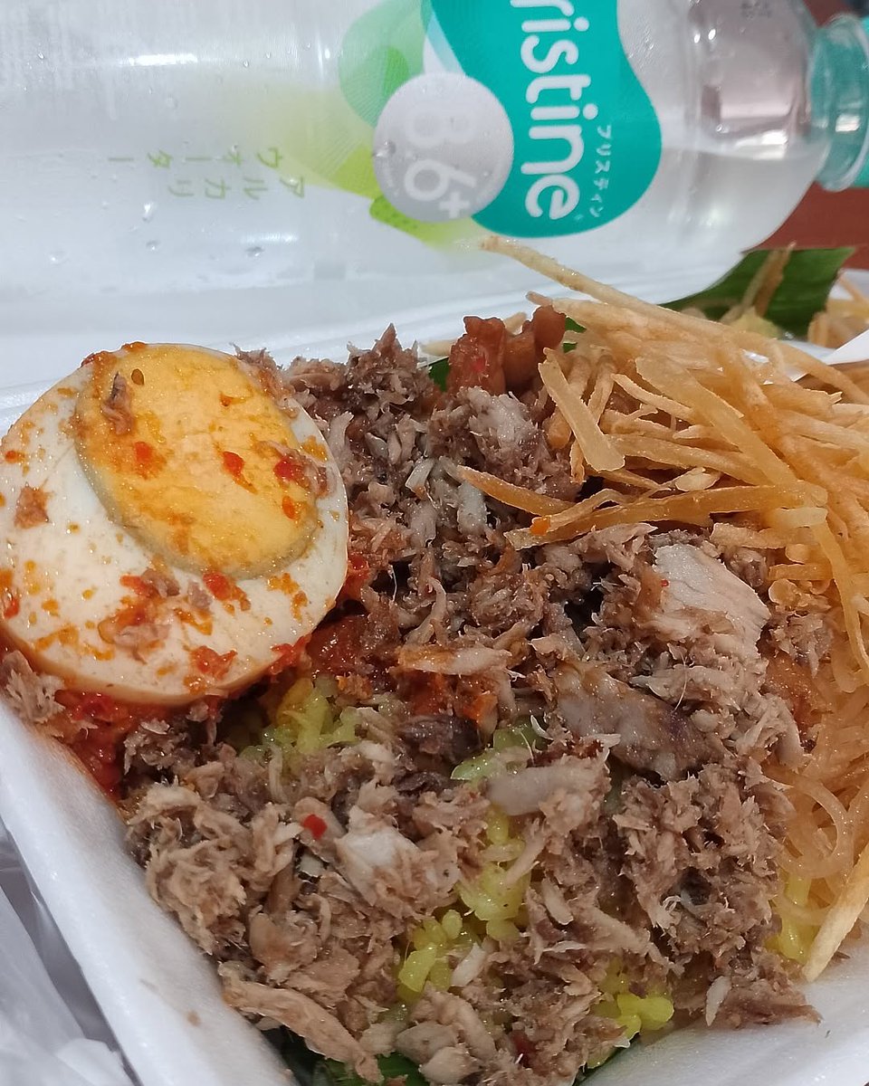 0nlybtr's tweet photo. Sarapan😁✅ https://t.co/XO8C77ZXzM
