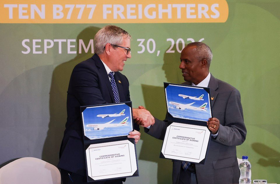 OnlyFewWillFind's tweet photo. Ethiopian Airlines formalizes what was industry speculation just weeks ago: 8 Boeing 777-8Fs, 2 Boeing 777Fs, and options for 8 more. 

A clear vote of confidence in the long-term cargo market.

#Aviation #AirCargo #Boeing #EthiopianAirlines https://t.co/peoSxCp0c0