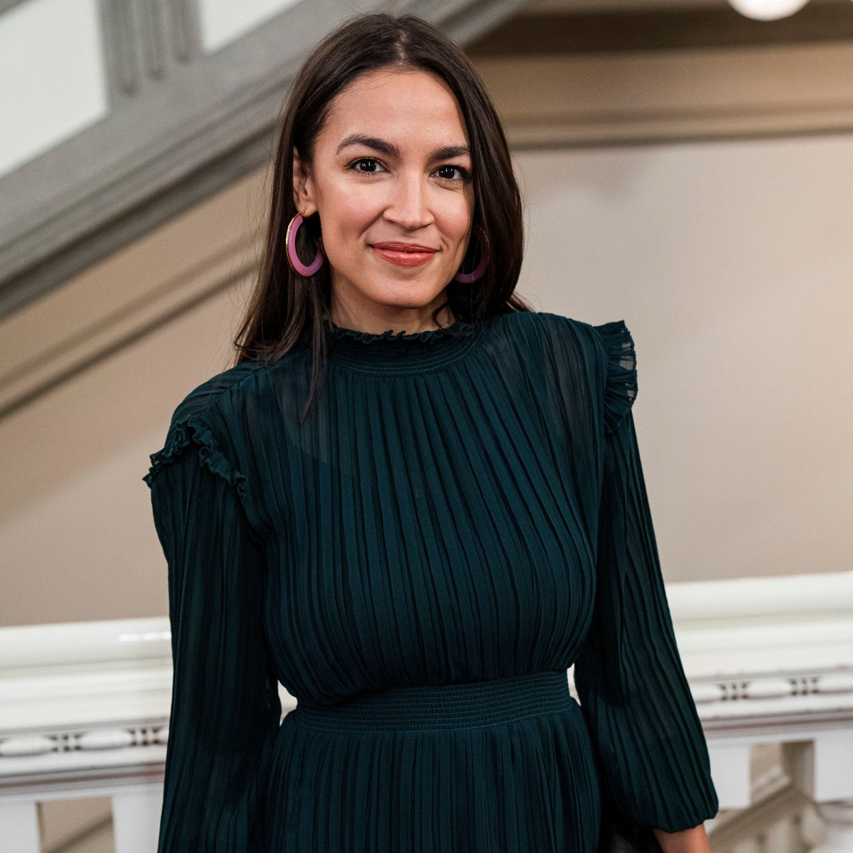 Maria_2320F's tweet photo. Name someone with a Higher IQ than AOC? https://t.co/XC2bq3LImv