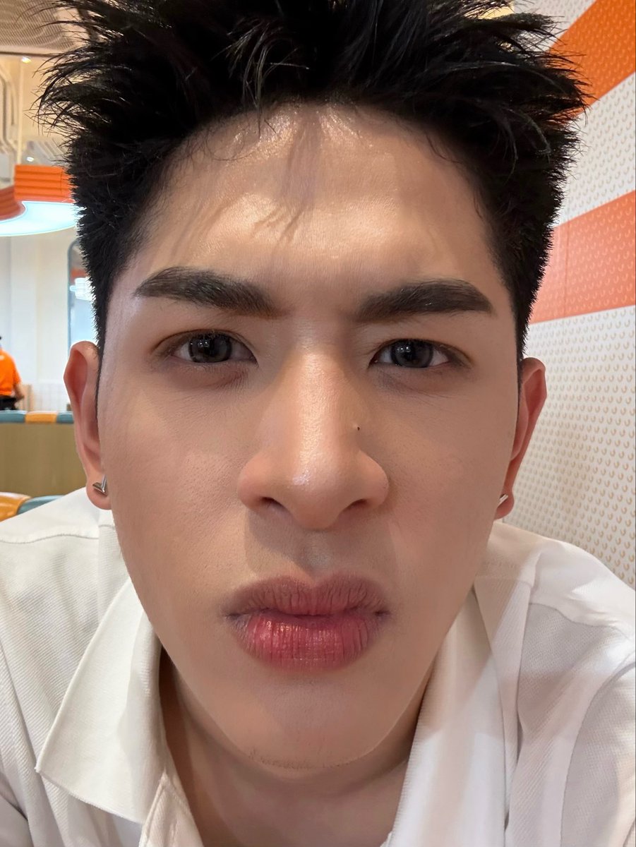 picvoyz's tweet photo. Happy birthday 24th 9ent คับผม ขอบคุณให้ผมมาร่วมงานวันเกิดปีนี้นะฮะ ได้มาโชว์สนุกๆด้วย ขอบคุณพี่ๆแฟนคลับบที่มาเจอและมาเป็นกำลังใจในวันนี้ด้วยคุบบ เดินทางกลับบ้านปลอดภัยกันทุกคนน้าา เจอกันใหม่ เยิฟๆคับบ 🙏😘

 TIA51 24TH 9ENT PARAGON

#9entBD24thxSiamParagon
#9Ent24th
#paopichitchai