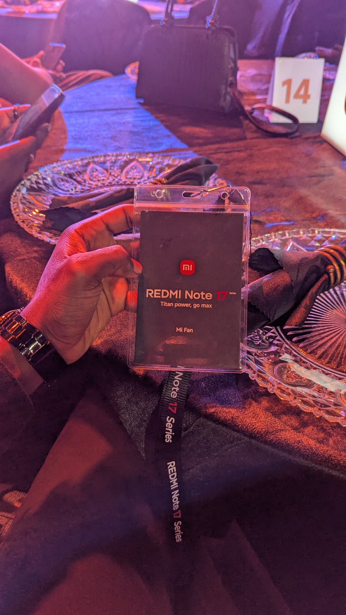 thedesignchieff's tweet photo. @XiaomiNigeria fan boy! https://t.co/mLqIGHxGwm