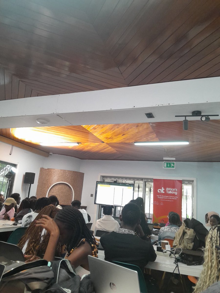 mulera_123's tweet photo. Pitch time iko on!
Such amazing brilliant ideas
@ATWomenInTech 
@Africastalking 
#WeloveNerds #BuildwithAT #WomenInTech https://t.co/M7vVFfxTQx