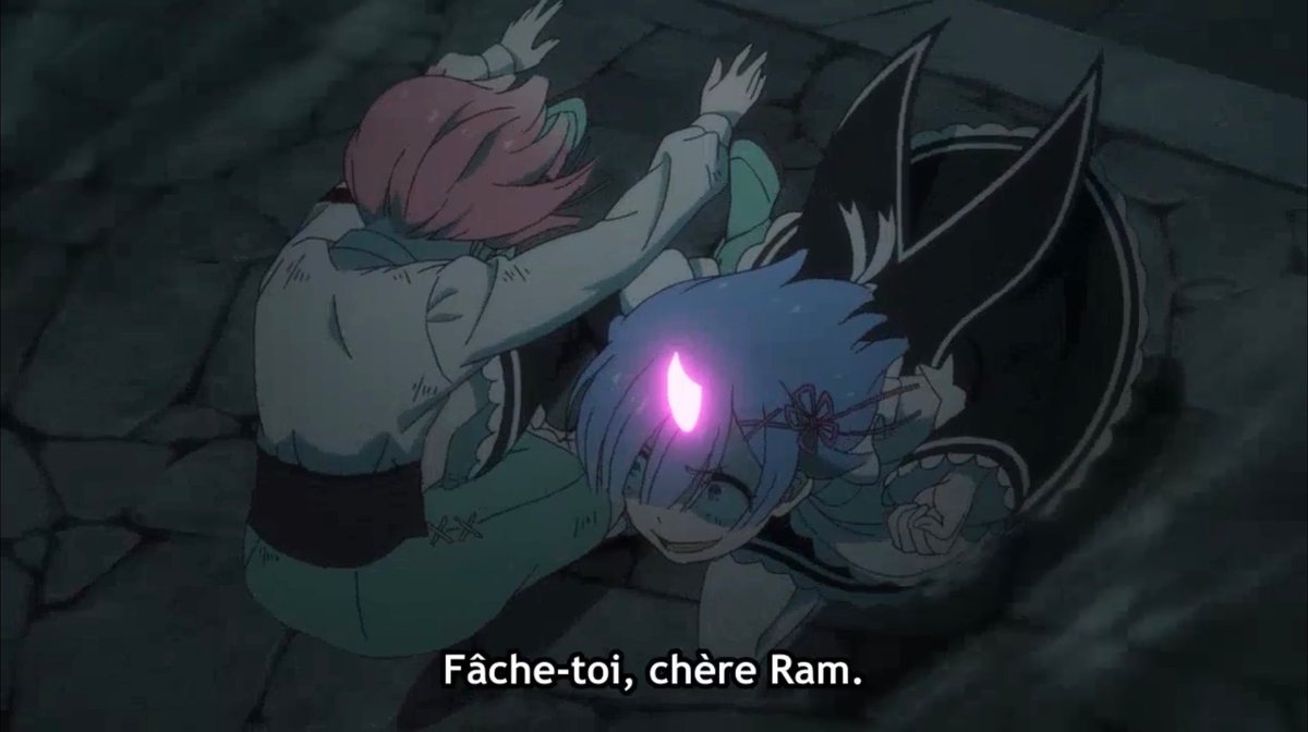 SelmaClaudel's tweet photo. Re:Zero -Starting Life in Another World- Season 4 Episode 18 ✅

Un épisode vraiment exceptionnel intégralement dédié à Ram qui a massacré Lay. Cette dernière va récupérer sa corne perdue autrefois et c’est juste incroyable de constater à quel point sa puissance est monstrueuse. La fin est d’ailleurs aussi bizarre que le début avec Emilia faisant face au dragon Volcanica. Le début est bizarre comme je l’ai dit avec le dragon Volcanica qui ne fait que répéter la même chose comme par exemple tu es l’omnipotent requérant qui foule le niveau 1. Emilia ne comprend rien et choisit d’attaquer Volcanica. Subaru de son côté a un plan pour Ram qui ne peut pas supporter de longs combats à cause de l’absence de sa corne. Il décide d’utiliser l’autorité Cor Leonis pour ça.  En gros, plus Ram ira bien et plus Subaru souffrira. Ram fait face à Lay, celui-là même qui a dévoré les souvenirs de Rem. Subaru est avec Beatrice et Meili et ils affrontent Shaula transformé en scorpion. Subaru propose à Meili de rejoindre la famille et peu après elle se fait transpercer le corps. Ram veut que son adversaire recrache les souvenirs qu’il a volé à Rem, mais Lay sait que Ram ne peut pas se battre longtemps et qu’elle se servira logiquement de la ruse. Et il avoue ne pas vraiment chercher à l’affronter. 😱

Ram est vénère et c’est encore pire après. Car Lay change d’apparence non stop et surtout il prend l’apparence de Rem. Un combat extrêmement violent débute entre les deux ou Lay massacre littéralement Ram. On assiste à un flashback ou l’on voit Ram perdre sa corne, mais dans le présent elle la récupère enfin. On comprend pourquoi Ram était si faible. Sa corne était la source de son pouvoir et la suite est absolument terrible pour Lay. Ram est désolée d’infliger ça à sa soeur et elle commence à brutaliser Lay comme jamais. La Ram en full power est d’u e puissance extraordinaire et tout en rossant Lay, elle lui dit que tout ce qui est né dans l’obscurité doit y retourner. Lay implore la pitié de Ram et parvient à lui échapper. Sauf qu’elle le retrouvera et le massacrera pour de bon. Ram remercie Patrasche et dit que si sa corne s’est brisée ce jour là, c’est pour lui rappeler aujourd’hui qu’elle était bien la soeur de Rem. Ram lui dit qu’elle l’aime et on retrouve Emilia qui se bat toujours contre Volcanica. Il ne reste qu’un épisode et je me demande comment ils vont réussir à conclure le combat d’Emilia contre le dragon Volcanica et surtout régler le cas de la très dangereuse Shaula. 🥶 #ReZeroStartingLifeInAnotherWorld4 #Isekai #Fantasy #Drame #Magie