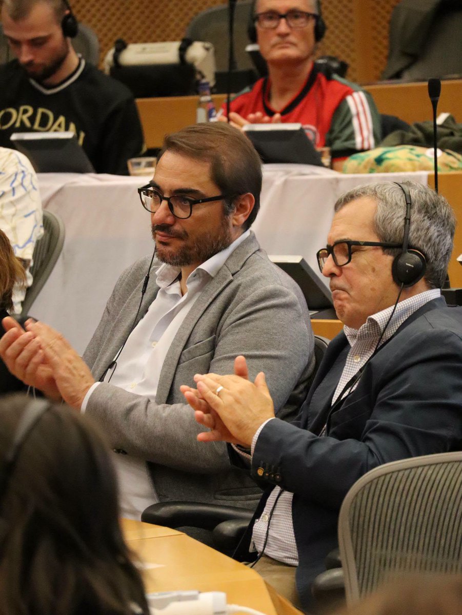 CubaMINREX's tweet photo. #AHORA En el Parlamento Europeo, comienza "Cuba sí, bloqueo no", un espacio de debate 🗣 con europarlamentarios, expertos e invitados en el que se analizan las consecuencias del bloqueo de EE. UU. contra Cuba 🇨🇺.

#CubaNoEsUnaAmenaza, el bloqueo sí. https://t.co/lQ7uU3yiCM