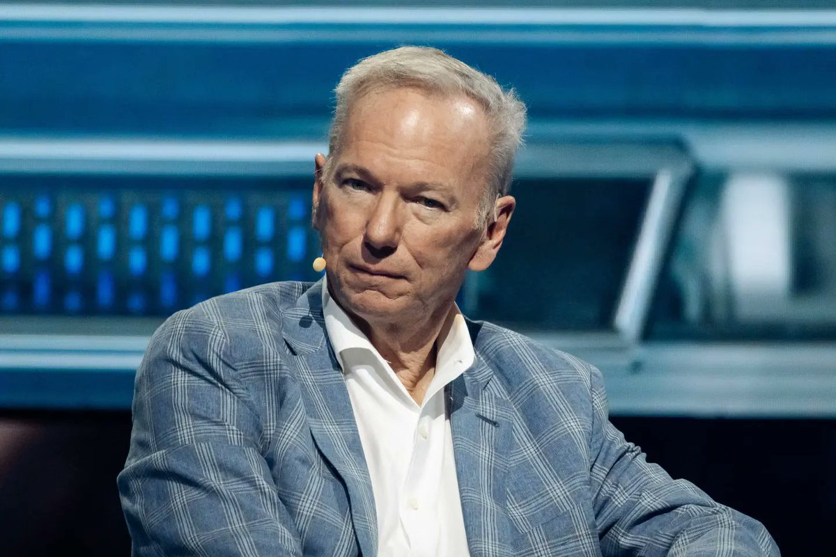 gabriel_zucman's tweet photo. Hello @ericschmidt , former Google CEO: your billionaire friends are not going to be happy with you.

Digging into filings with the California Fair Political Practices Commission (FPPC) from September 24 reveals an embarrassing fact — one that undermines a key part of your friends’ strategy for preserving their tax privileges🧵