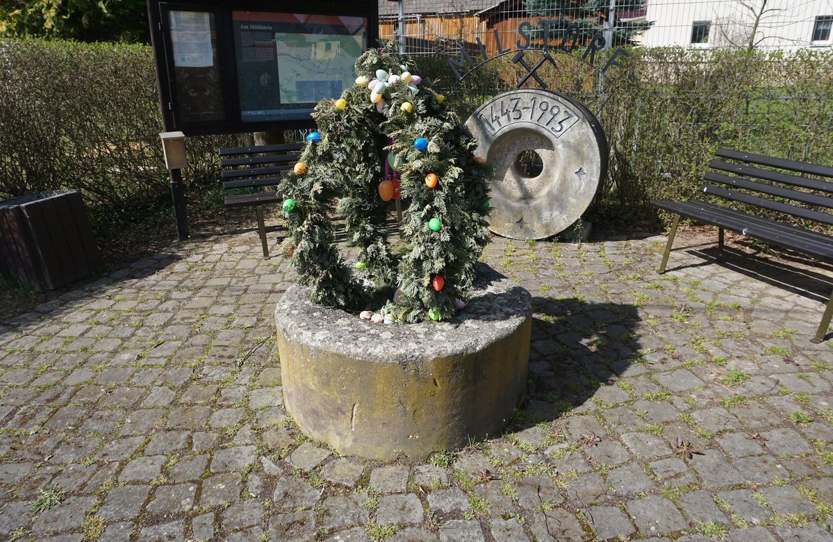 thaysanntos__'s tweet photo. Wie immer gab es zu Ostern mit „Date im Grünen“ eine offene Wanderung für alle Singles. Gestern, zu Ostermontag, besuchten wir den herrlichen Liebethaler Grund. Wir lauschten der Musik von Richard Wagner und dem Wasser der Wesenitz, erfreuten uns https://t.co/1OPWypSaCR