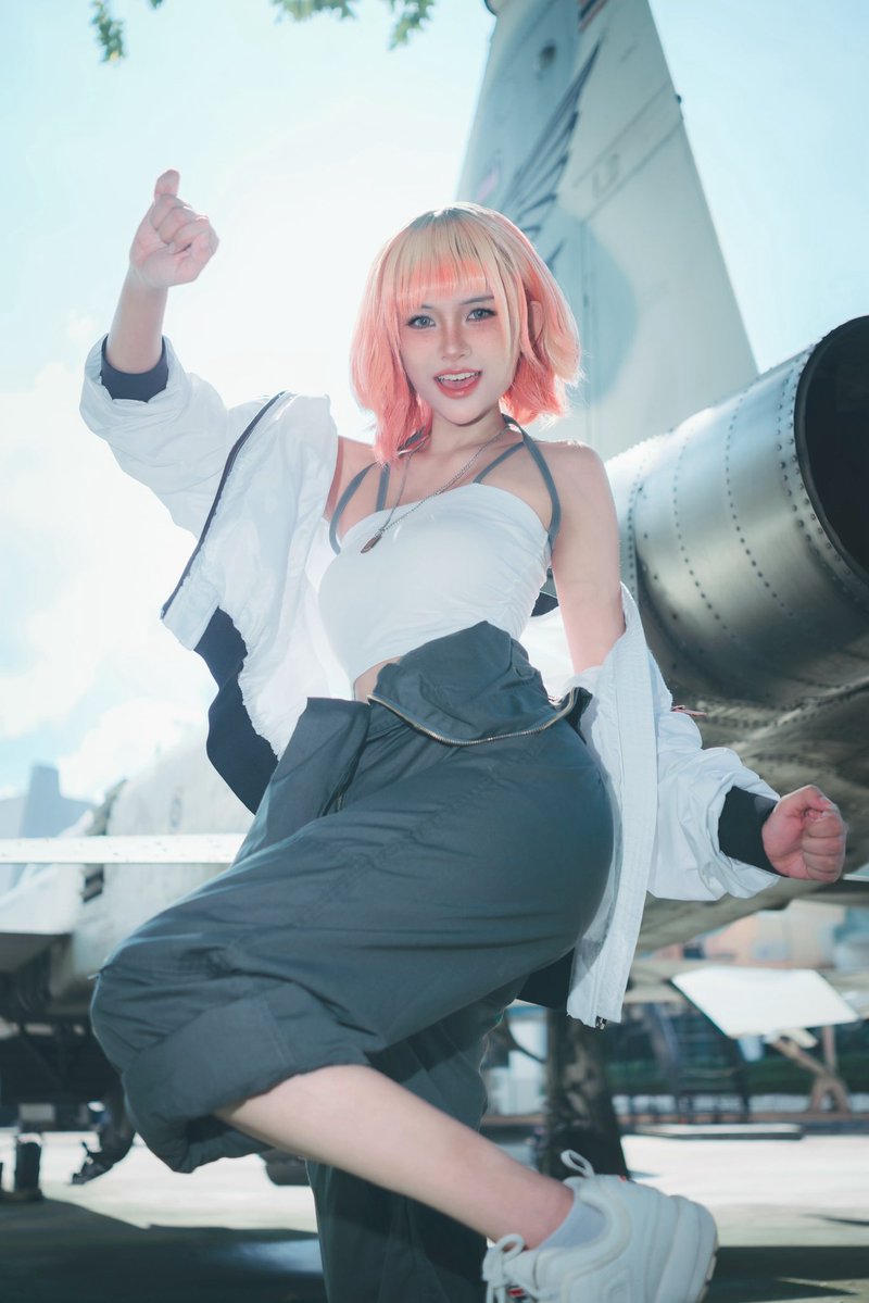 senasama221's tweet photo. My Tasha cosplay ~ ✈️
Anyone playing the game yet?!

#ACECOMBAT8  #Tashacpsplay #AceCombat #AC8 https://t.co/4N5cesw0y9