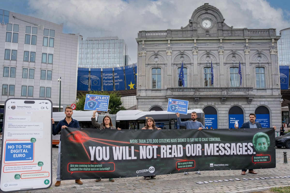 CitizenGO's tweet photo. 🔴No, @vonderleyen . Absolutely not. 

Our private messages are private and we will NOT allow you to read, access, or monitor them. 

Stay out of our private conversations! https://t.co/ckG9LKz7SN