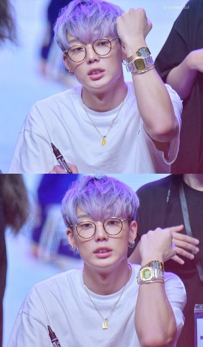 jiwonscherry's tweet photo. well, him!☺ https://t.co/UseS865Nbp