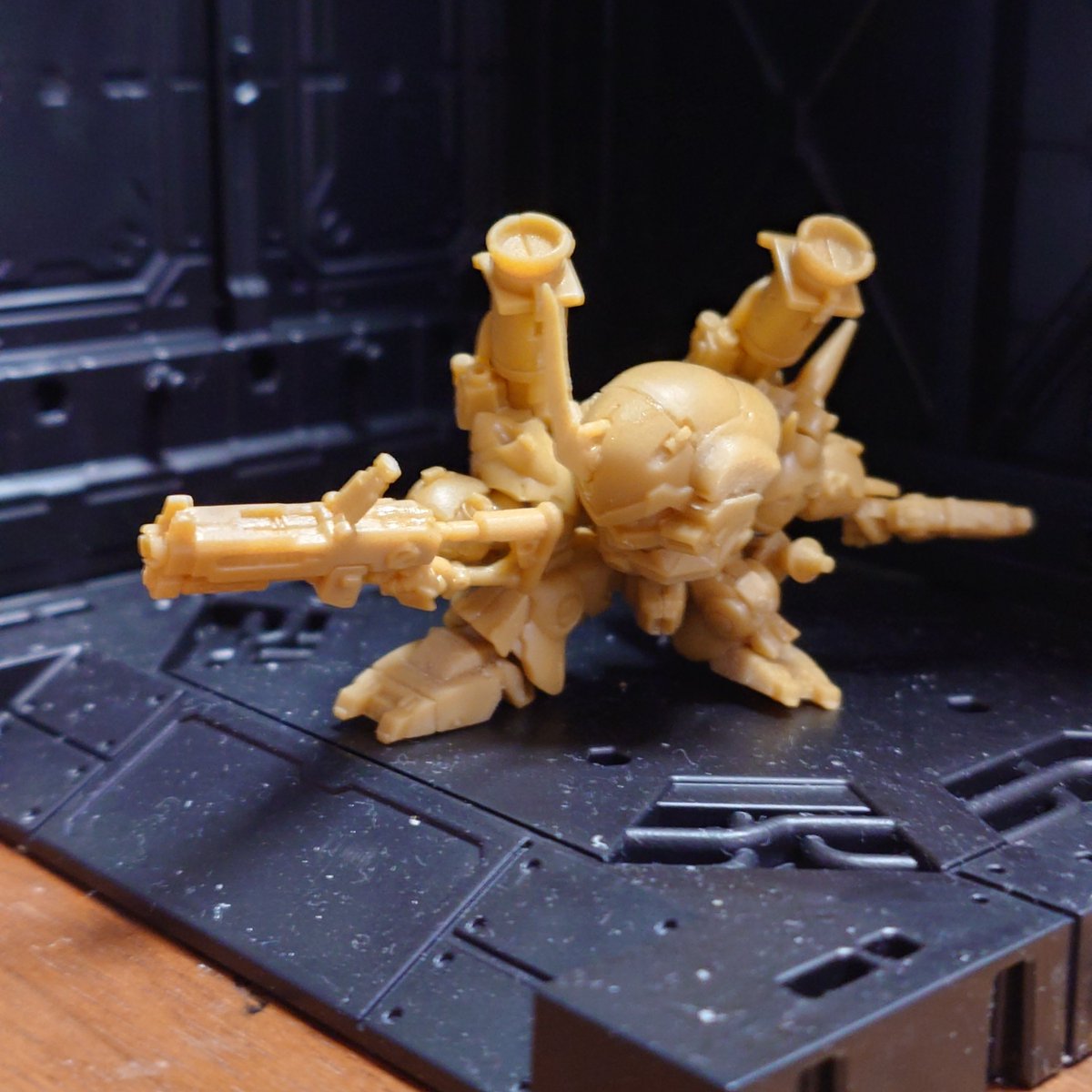 haku0891's tweet photo. ガンダムスペリオルディファインNo.2

ケンプファー。

ポージングやたら決まってる。
よく出来てる。カッケェもんだ。

#ガンダム #食玩 https://t.co/yjtsTxLbqh