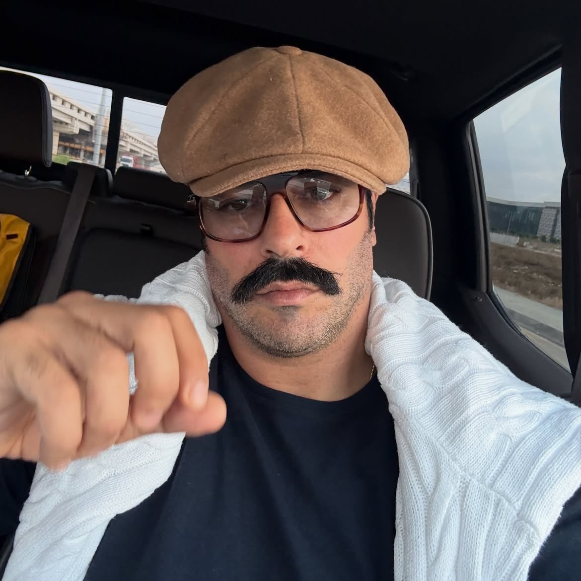 8Feride's tweet photo. 😍🚙🏁 #new @burakozcivit #buraközçivit https://t.co/pdQHZW69NP