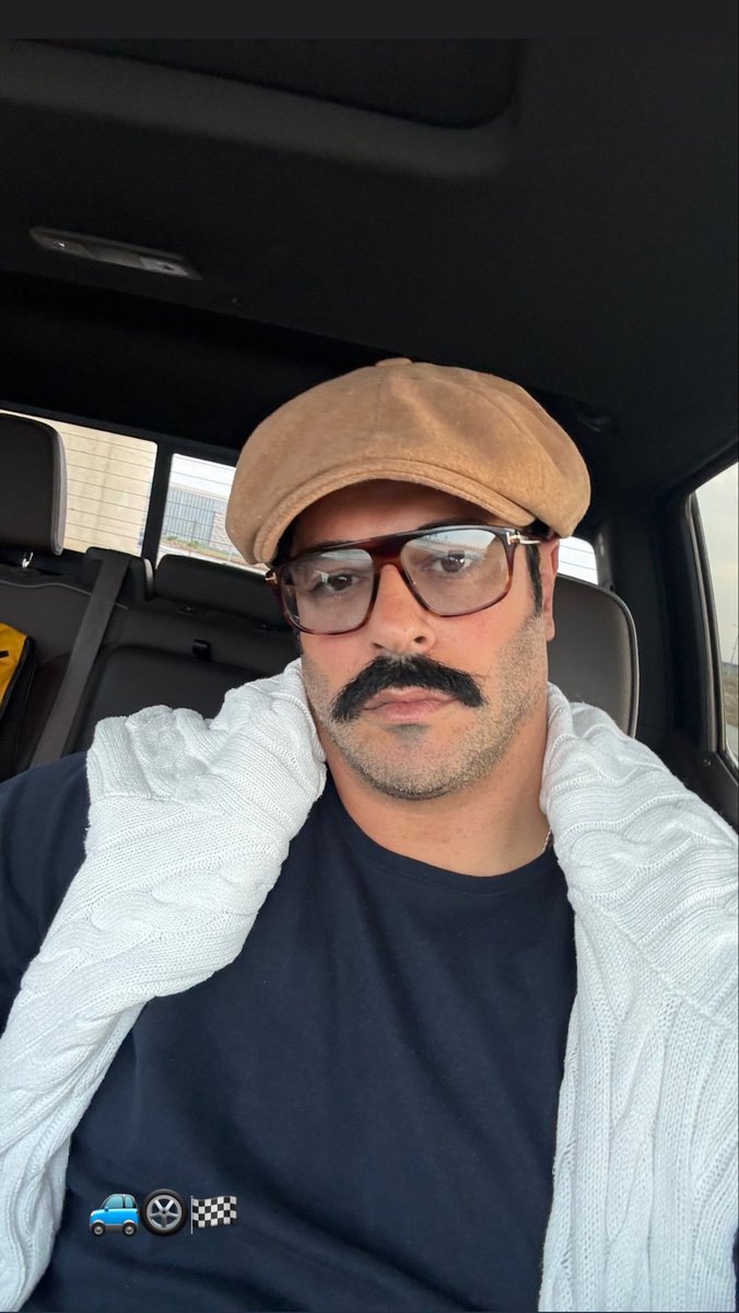 8Feride's tweet photo. 😍🚙🏁 #new @burakozcivit #buraközçivit https://t.co/pdQHZW69NP