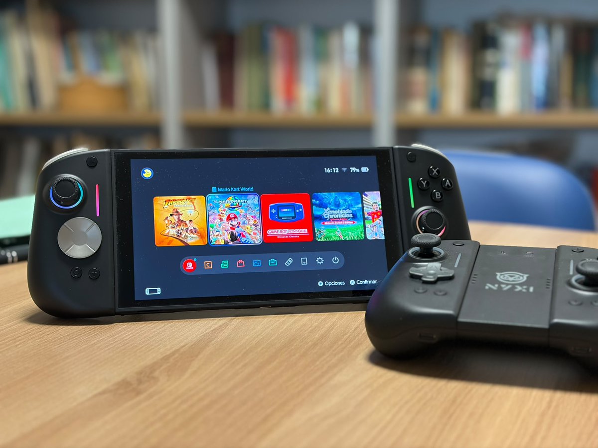 jfcortega's tweet photo. Probadísimo el NYXI Hyperion 3 Ultra 🎮🔥

El salto se nota al instante: 
📦 Packaging de 10 
✨ Materiales y ergonomía aún más fina 
🕹️ Precision brutal en los sticks TMR 
📳 La vibración HD2 ha mejorado una barbaridad

Upgrade top de @NYXIGame 🙌 https://t.co/7zaiKy8E93