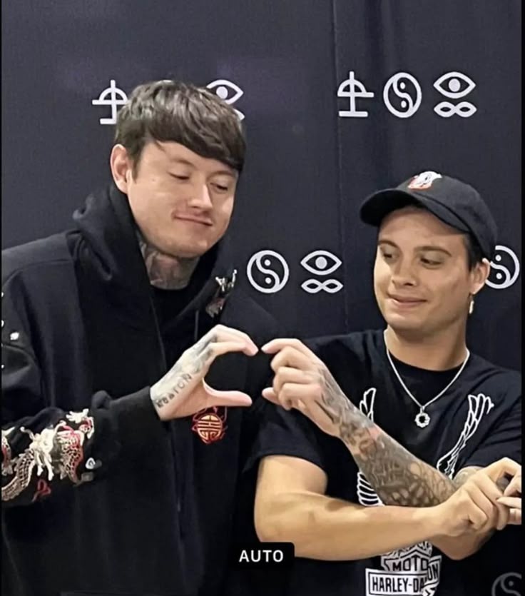 AcervoNickFolio's tweet photo. os tico e teco 🫶 https://t.co/nPfa4Oac9w