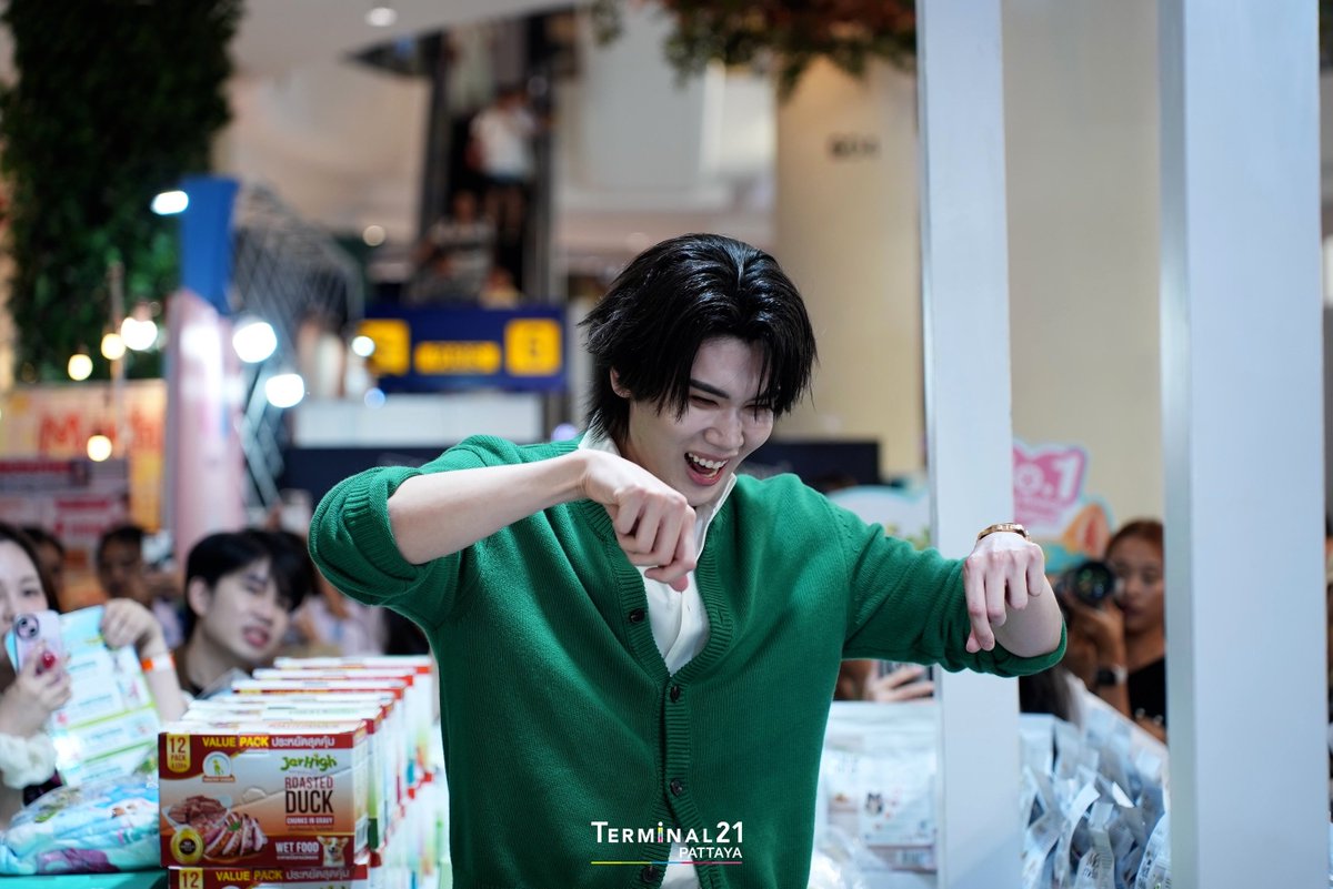 dn_jchen's tweet photo. น่ารักครับ 🫶🏻☺️🎂

ig: terminal21pattaya

DUNK WITH JERHIGH
#JerHighLOOOVEXDunk 
#dunknatachai 
#JerHigh https://t.co/6UIL5AUs1f