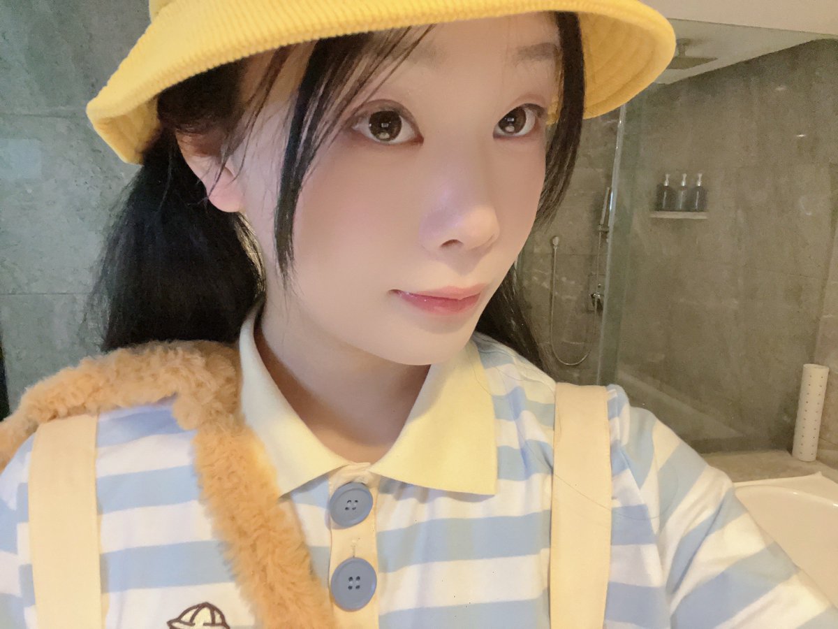 dangao0709's tweet photo. 今天是小黄鸭哦😜
#男娘 #femboy #可爱的男孩子 #可爱小萝莉 #可爱 https://t.co/9kn5M5YNUz