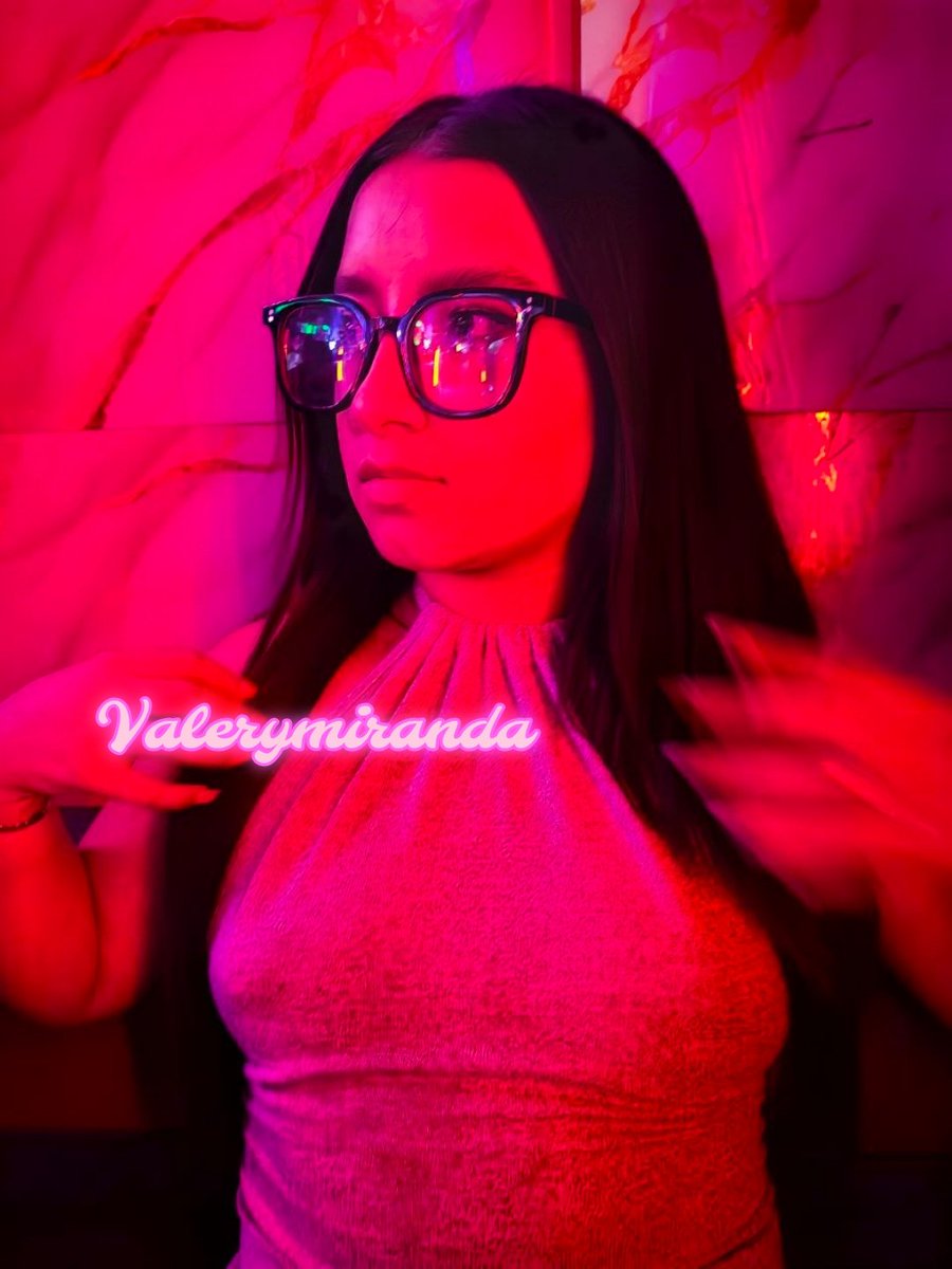valeryy06p's tweet photo. https://t.co/ze9kTMt7YT

Me coquetean como si me aguantarán un berrinche.........☺️ ooooo una cogida 😈🙈

Cual de las 2? quieren comprobar primero 😈 vamos a jugar un rato🔥

Si este post llega a 100 RTs rapido, les doy un regalito sorpresa por privado a todos los que participen👀

Ya saben la regla: Rt y Md ♥️ y dejen un 😈 en los comentarios para saber a quién enviarle el regalito

https://t.co/sx3Ax2OVzZ