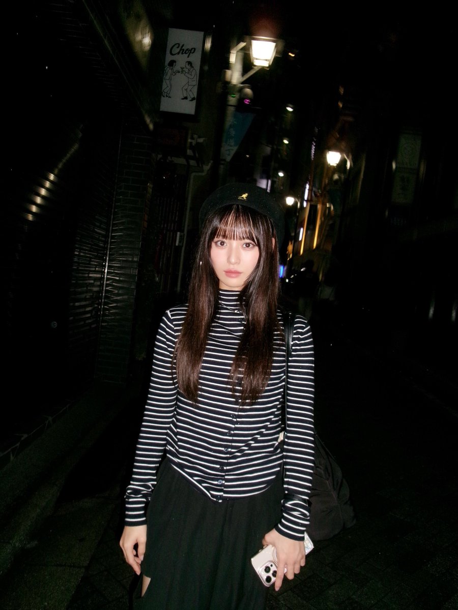 tomita_nanaka's tweet photo. もうちょっとだけ、ここにいよ https://t.co/5Yy8NKe46S