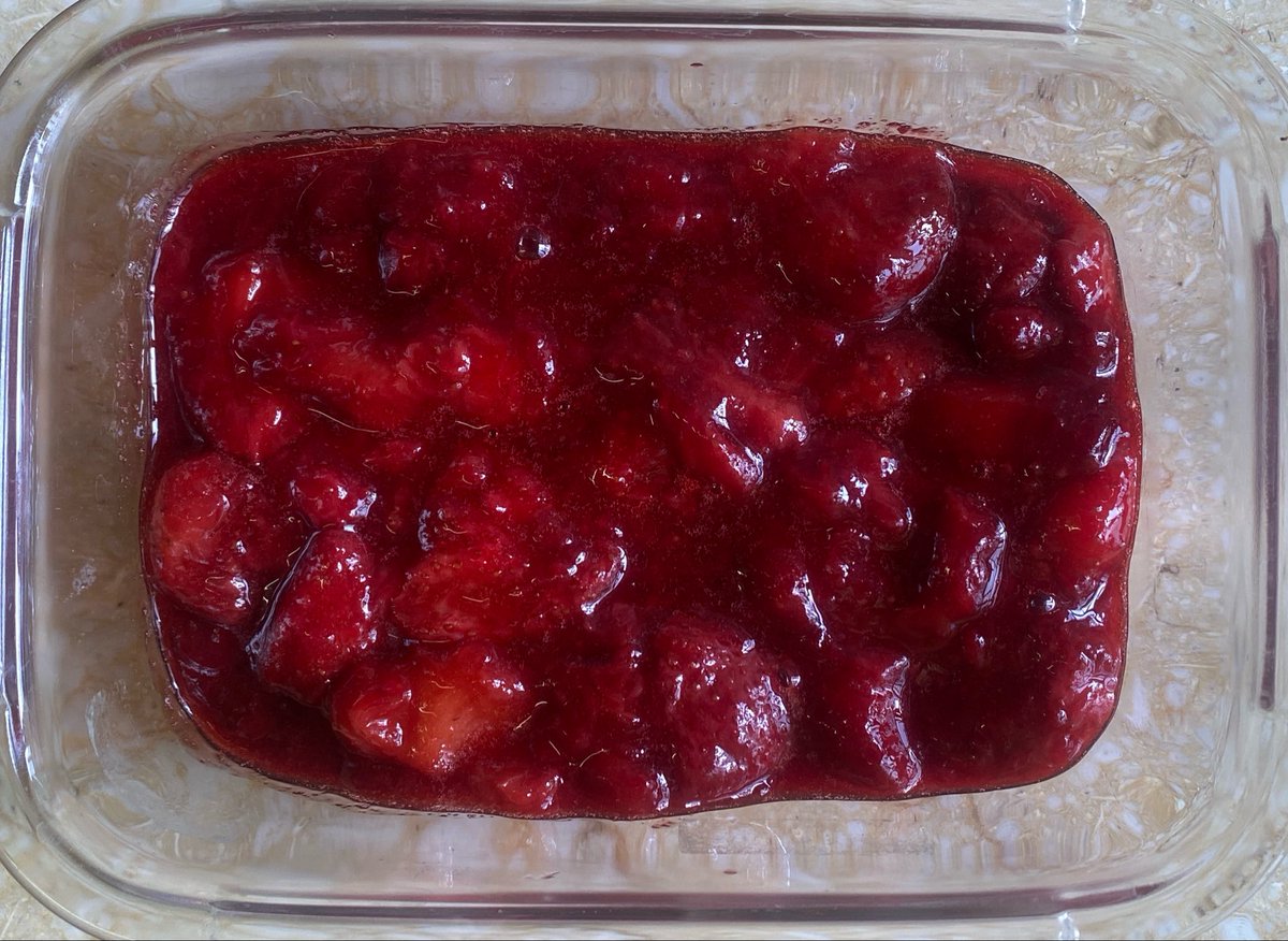 vStillUnwritten's tweet photo. Homemade strawberry jam https://t.co/yaG99ezLhe
