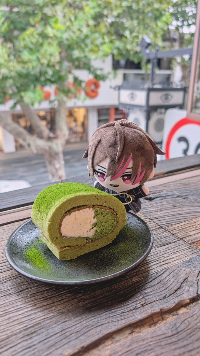 106mint's tweet photo. Chilling at a cafe waiting for the rain to stop (⁠*⁠´⁠ω⁠｀⁠*⁠)

(3 cafes later it was raining even harder so I accepted my fate and went back wet 🌧️) https://t.co/lCXmlgxTvU
