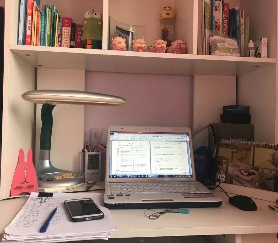 TeresiaFrom1lf's tweet photo. Hoy terminé el informe mensual con el equipo, nos tomamos un café rápido antes de irnos. Pequea victoria que hace el día más ligero!， https://t.co/jblnQ39vjV