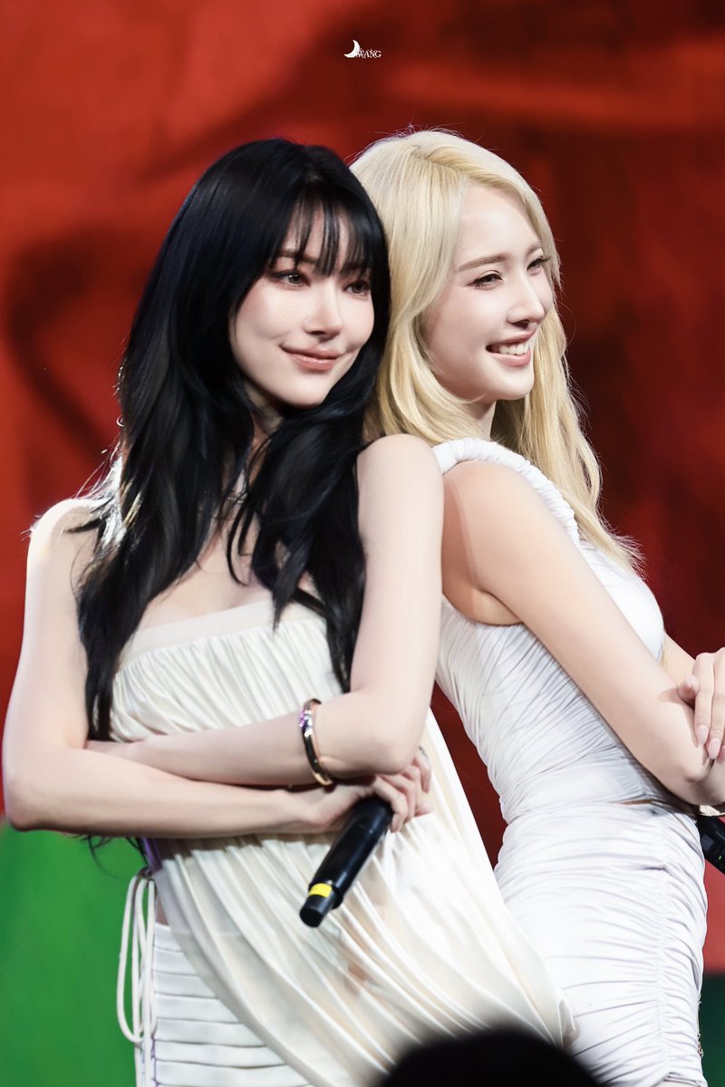 apollowny's tweet photo. 🥳
JJJ 24TH 9ENT PARAGON
#9entBD24thxJanJingjing https://t.co/26x0OZyfVa