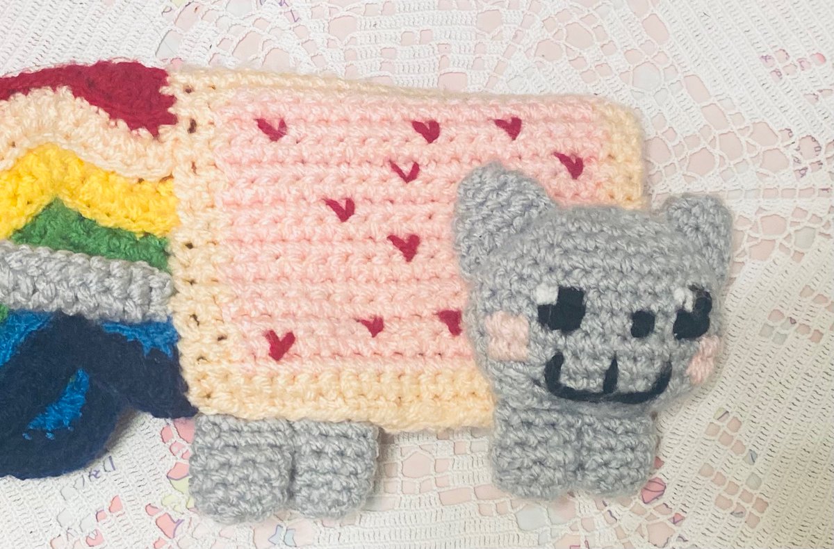 DPxCN0tALj2462's tweet photo. マッマが作ってくれたやつ
可愛いから自慢😼 https://t.co/KR5ttJhj3u