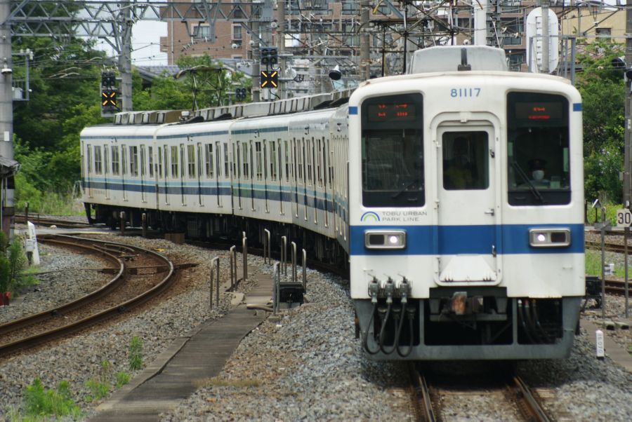 Nodatan_5580's tweet photo. 80000系導入で廃車になった8000系 (4)
81117F (2026年4月廃車)
2010.4.10
2011.8.20
2021.6.26
2025.12.23 https://t.co/Ltcxpd7D8g