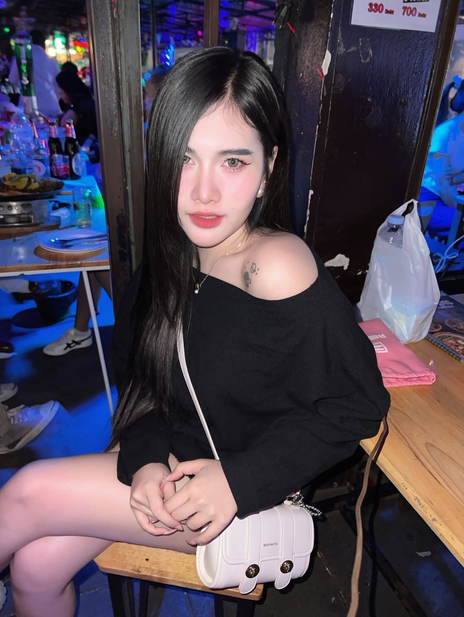 RoyceNylund's tweet photo. 🎁"ตอนแรกก็ไม่เชื่อ จนกระทั่งลองใช้เอง... ไอเทมลับที่บิวตี้บล็อกเกอร์เ���าหลีโหวตให้เป็นอันดับ 1!" 🦋 ครีมกันแดดเนื้อซูเฟล่ บางเบา คุมมันนาน 🌤️🍕🍟
📍ตรงปก ไม่มีมัดจำ
🆔cream-2001
#พิจิตร #ตะพานหิน #โพทะเล #บึงนาราง https://t.co/7WnqFskZFg