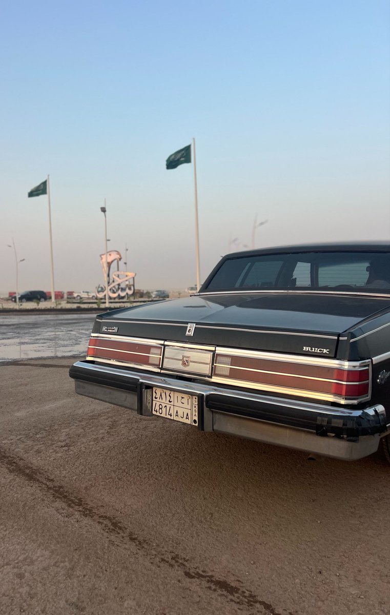 Nas02008's tweet photo. عصرية ممتعة في مزاد ساجر 🖤. https://t.co/BgbxC3XELu