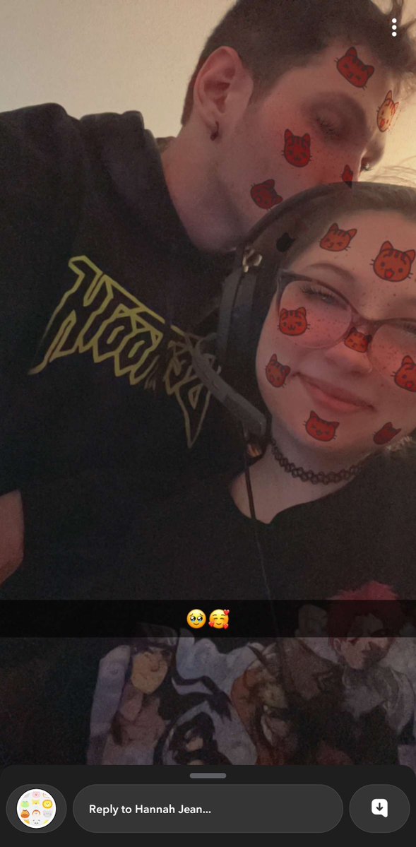 chill3k's tweet photo. All because of a DM on discord 

@itsjeaniebeanie https://t.co/MEvVB2hz59