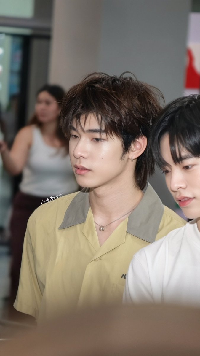 PowderPen3rro's tweet photo. พี่เจมส์เลี้ยงน้องๆ ( น่ารัก )

ISOLATED BLACK EXHIBITION 2 D1 #isolatedblvck2 #JamesSu #teeteepor #ตี๋ตี๋ป๋อ https://t.co/yvj3OzImYB