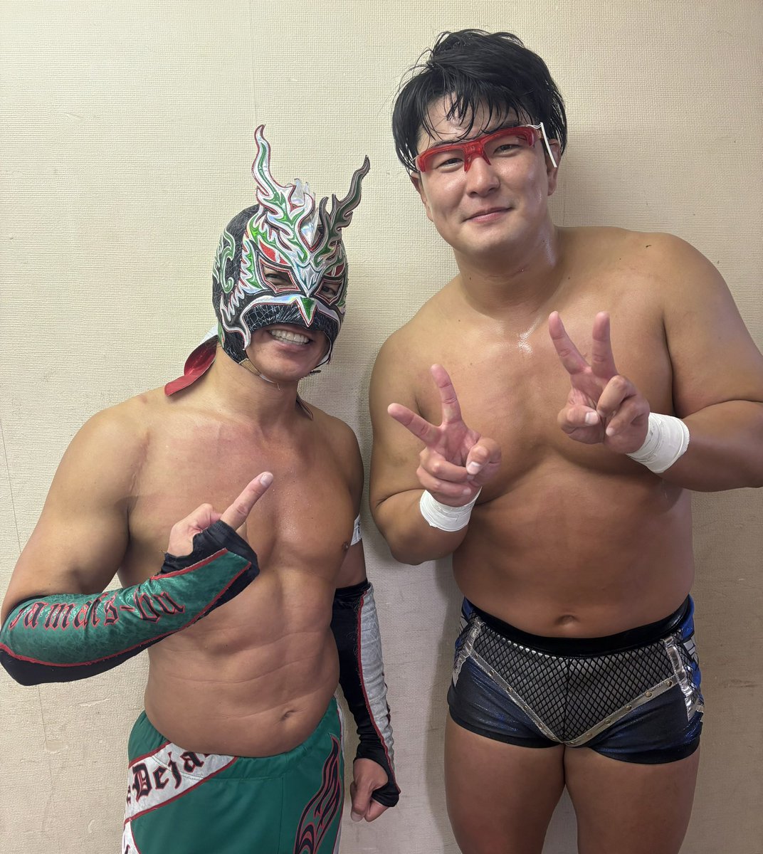 attack_on_yuma's tweet photo. ドラゴン・キッドさんと📸

僕もドラゴンラナに感動した1人です🥺
#DRAGONGATE
#ajpw https://t.co/Usnv08Slrq