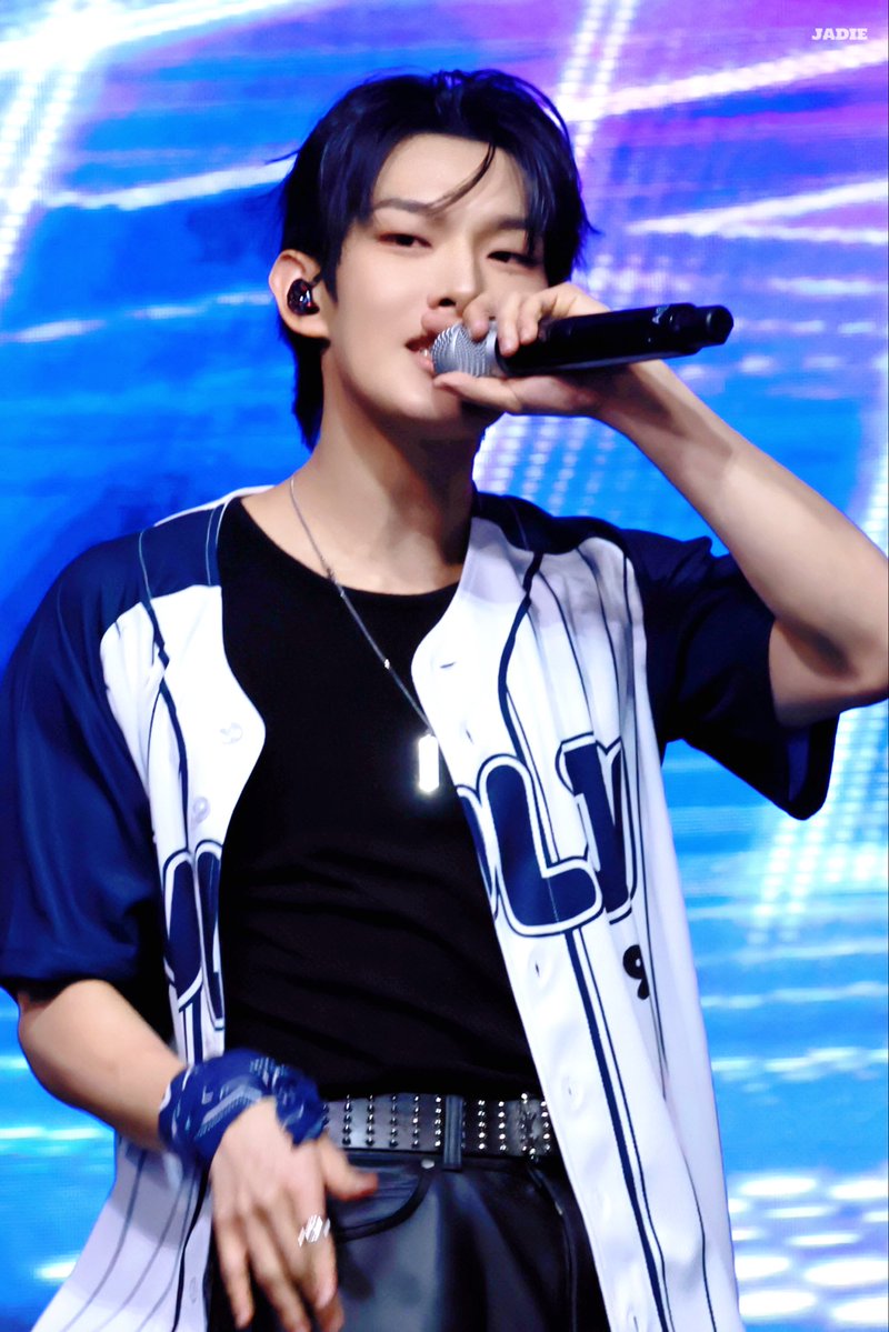 jadie_046's tweet photo. 260930

#STEVEN #스티븐 #AHOF #아홉 https://t.co/KCUtnYvV8M
